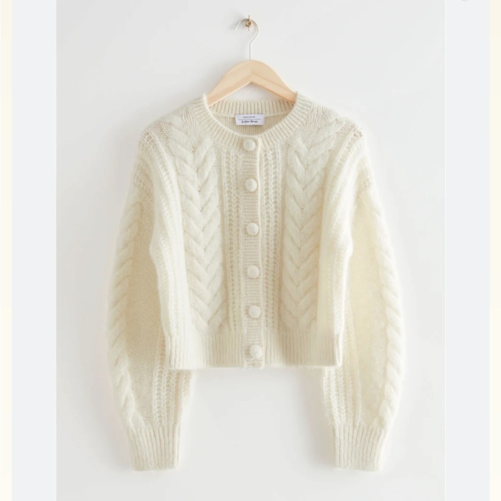 💜&Other stories Cropped Cable Knit Cardigan